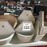 LOTE 125 - 07 SUPORTES EM CONCRETO PARA PLANTAS. (NO ESTADO) ATENÇÃO! FAZER A VISITAÇÃO ANTES DE ARREMATAR, NÃO SABEMOS SE FUNCIONA. LEILÃO NÃO TEM GARANTIA E NEM DEVOLUÇÃO, SUJEITO A POSSÍVEIS AVARIAS VISÍVEIS/OCULTAS E/OU AUSÊNCIA DE COMPONENTES.