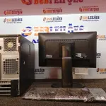 LOTE 160 - 01 CPU COM TECLADO E 01 MONITOR. (NO ESTADO) ATENÇÃO! FAZER A VISITAÇÃO ANTES DE ARREMATAR, NÃO SABEMOS SE FUNCIONA. LEILÃO NÃO TEM GARANTIA E NEM DEVOLUÇÃO, SUJEITO A POSSÍVEIS AVARIAS VISÍVEIS/OCULTAS E/OU AUSÊNCIA DE COMPONENTES.