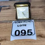 LOTE 095 - 01 RELÓGIO EUROPA. (NO ESTADO)