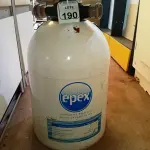 LOTE 190 - 01 FILTRO DE PISCINA. (NO ESTADO) ATENÇÃO! FAZER A VISITAÇÃO ANTES DE ARREMATAR, NÃO SABEMOS SE FUNCIONA. LEILÃO NÃO TEM GARANTIA E NEM DEVOLUÇÃO, SUJEITO A POSSÍVEIS AVARIAS VISÍVEIS/OCULTAS E/OU AUSÊNCIA DE COMPONENTES.