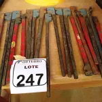 LOTE 247 - 18 DOBRADORES DE FERRO DIVERSOS. (NO ESTADO) ATENÇÃO! FAZER A VISITAÇÃO ANTES DE ARREMATAR, NÃO SABEMOS SE FUNCIONA. LEILÃO NÃO TEM GARANTIA E NEM DEVOLUÇÃO, SUJEITO A POSSÍVEIS AVARIAS VISÍVEIS/OCULTAS E/OU AUSÊNCIA DE COMPONENTES.