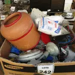 LOTE 242 - 01 LOTE COM MATERIAIS DIVERSOS. (NO ESTADO) ATENÇÃO! FAZER A VISITAÇÃO ANTES DE ARREMATAR, NÃO SABEMOS SE FUNCIONA. LEILÃO NÃO TEM GARANTIA E NEM DEVOLUÇÃO, SUJEITO A POSSÍVEIS AVARIAS VISÍVEIS/OCULTAS E/OU AUSÊNCIA DE COMPONENTES.
