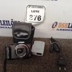 LOTE 376 - 01 CÂMERA FOTOGRÁFICA MARCA CANON. (NO ESTADO) ATENÇÃO! FAZER A VISITAÇÃO ANTES DE ARREMATAR, NÃO SABEMOS SE FUNCIONA. LEILÃO NÃO TEM GARANTIA E NEM DEVOLUÇÃO, SUJEITO A POSSÍVEIS AVARIAS VISÍVEIS/OCULTAS E/OU AUSÊNCIA DE COMPONENTES.