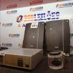 LOTE 201 - 02 SCANNERS MARCA EPSON MODELO V370, 01 ESTABILIZADOR DE TENSÃO MK-600, 02 VIEWFINDER GRASS VALLEY E 01 CAIXA DE ESTANQUE DE MERGULHO PARA MÁQUINA FOTOGRÁFICA. (NO ESTADO) ATENÇÃO! FAZER A VISITAÇÃO ANTES DE ARREMATAR, NÃO SABEMOS SE FUNCIONA. LEILÃO NÃO TEM GARANTIA E NEM DEVOLUÇÃO, SUJEITO A POSSÍVEIS AVARIAS VISÍVEIS/OCULTAS E/OU AUSÊNCIA DE COMPONENTES.