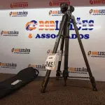 LOTE 245 - 01 TRIPÉ PARA CÂMERA MARCA TOMATE MTG-3016. (NO ESTADO) ATENÇÃO! FAZER A VISITAÇÃO ANTES DE ARREMATAR, NÃO SABEMOS SE FUNCIONA. LEILÃO NÃO TEM GARANTIA E NEM DEVOLUÇÃO, SUJEITO A POSSÍVEIS AVARIAS VISÍVEIS/OCULTAS E/OU AUSÊNCIA DE COMPONENTES.