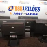 LOTE 224 - 04 MONITORES LCD MARCAS E MODELOS DIVERSOS. (NO ESTADO) ATENÇÃO! FAZER A VISITAÇÃO ANTES DE ARREMATAR, NÃO SABEMOS SE FUNCIONA. LEILÃO NÃO TEM GARANTIA E NEM DEVOLUÇÃO, SUJEITO A POSSÍVEIS AVARIAS VISÍVEIS/OCULTAS E/OU AUSÊNCIA DE COMPONENTES.