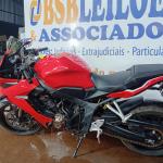 LOTE 008 - 01 MOTO HONDA/CBR 650R; COR VERMELHA; ANO 2022. (NO ESTADO) (TODOS DOCUMENTOS 2024 PAGOS)
