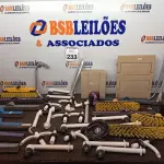 LOTE 233 - 01 LOTE COM GRANDE QUANTIDADE VASSOURAS, RODOS S/CABO, TORNEIRAS E MATERIAIS DIVERSOS. (NO ESTADO) ATENÇÃO! FAZER A VISITAÇÃO ANTES DE ARREMATAR, NÃO SABEMOS SE FUNCIONA. LEILÃO NÃO TEM GARANTIA E NEM DEVOLUÇÃO, SUJEITO A POSSÍVEIS AVARIAS VISÍVEIS/OCULTAS E/OU AUSÊNCIA DE COMPONENTES.