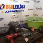 LOTE 257 - 01 LOTE COM MATERIAIS DIVERSOS. (NO ESTADO) ATENÇÃO! FAZER A VISITAÇÃO ANTES DE ARREMATAR, NÃO SABEMOS SE FUNCIONA. LEILÃO NÃO TEM GARANTIA E NEM DEVOLUÇÃO, SUJEITO A POSSÍVEIS AVARIAS VISÍVEIS/OCULTAS E/OU AUSÊNCIA DE COMPONENTES.