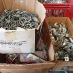 LOTE 268 - 01 LOTE COM VÁRIOS REATORES P/LÂMPADAS E MATERIAIS DIVERSOS. (NO ESTADO) ATENÇÃO! FAZER A VISITAÇÃO ANTES DE ARREMATAR, NÃO SABEMOS SE FUNCIONA. LEILÃO NÃO TEM GARANTIA E NEM DEVOLUÇÃO, SUJEITO A POSSÍVEIS AVARIAS VISÍVEIS/OCULTAS E/OU AUSÊNCIA DE COMPONENTES.