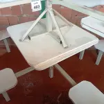 LOTE 463 - 02 MESAS P/REFEITÓRIO NA COR BRANCO, TAMPO EM MADEIRA COM 04 ASSENTOS CADA. (NO ESTADO) ATENÇÃO! FAZER A VISITAÇÃO ANTES DE ARREMATAR, NÃO SABEMOS SE FUNCIONA. LEILÃO NÃO TEM GARANTIA E NEM DEVOLUÇÃO, SUJEITO A POSSÍVEIS AVARIAS VISÍVEIS/OCULTAS E/OU AUSÊNCIA DE COMPONENTES.