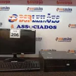 LOTE 206 - 01 CPU COMA TECLADO E 01 MONITOR. (NO ESTADO) ATENÇÃO! FAZER A VISITAÇÃO ANTES DE ARREMATAR, NÃO SABEMOS SE FUNCIONA. LEILÃO NÃO TEM GARANTIA E NEM DEVOLUÇÃO, SUJEITO A POSSÍVEIS AVARIAS VISÍVEIS/OCULTAS E/OU AUSÊNCIA DE COMPONENTES.