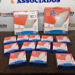 LOTE 323 - 02 LUMIARIAS DE LED QUADRADAS MARCA DECORLUX SOBREPOR E 12 LUMINARIAS DE LED DE IMBUTIR DECORLUX. (NO ESTADO) ATENÇÃO! FAZER A VISITAÇÃO ANTES DE ARREMATAR, NÃO SABEMOS SE FUNCIONA. LEILÃO NÃO TEM GARANTIA E NEM DEVOLUÇÃO, SUJEITO A POSSÍVEIS AVARIAS VISÍVEIS/OCULTAS E/OU AUSÊNCIA DE COMPONENTES.