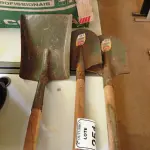 LOTE 251 - 03 PÁS DIVERSAS. (NO ESTADO) ATENÇÃO! FAZER A VISITAÇÃO ANTES DE ARREMATAR, NÃO SABEMOS SE FUNCIONA. LEILÃO NÃO TEM GARANTIA E NEM DEVOLUÇÃO, SUJEITO A POSSÍVEIS AVARIAS VISÍVEIS/OCULTAS E/OU AUSÊNCIA DE COMPONENTES.
