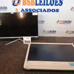 LOTE 208 - 02 PC ALL IN ONE MARCA 3G E POSITIVO P RETIRADA DE PEÇAS. (NO ESTADO) ATENÇÃO! FAZER A VISITAÇÃO ANTES DE ARREMATAR, NÃO SABEMOS SE FUNCIONA. LEILÃO NÃO TEM GARANTIA E NEM DEVOLUÇÃO, SUJEITO A POSSÍVEIS AVARIAS VISÍVEIS/OCULTAS E/OU AUSÊNCIA DE COMPONENTES.
