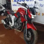 LOTE 007 - 01 MOTO YAMAHA/FZ25 FAZER; COR VERMELHA; ANO 2023. (NO ESTADO) (TODOS DOCUMENTOS 2024 PAGOS)