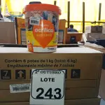 LOTE 243 - 12 REJUNTES ACRÍLICO 1KG CADA. (NO ESTADO) ATENÇÃO! FAZER A VISITAÇÃO ANTES DE ARREMATAR, NÃO SABEMOS SE FUNCIONA. LEILÃO NÃO TEM GARANTIA E NEM DEVOLUÇÃO, SUJEITO A POSSÍVEIS AVARIAS VISÍVEIS/OCULTAS E/OU AUSÊNCIA DE COMPONENTES.