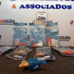 LOTE 299 - 05 REGISTROS GAVETAS DOCON E 03 REGISTOS DE PRESSÃO TIGRE. (NO ESTADO) ATENÇÃO! FAZER A VISITAÇÃO ANTES DE ARREMATAR, NÃO SABEMOS SE FUNCIONA. LEILÃO NÃO TEM GARANTIA E NEM DEVOLUÇÃO, SUJEITO A POSSÍVEIS AVARIAS VISÍVEIS/OCULTAS E/OU AUSÊNCIA DE COMPONENTES.