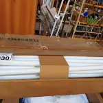 LOTE 330 - 01 LOTE COM DIVERSAS LÂMPADAS FLUORESCENTES. (NO ESTADO) ATENÇÃO! FAZER A VISITAÇÃO ANTES DE ARREMATAR, NÃO SABEMOS SE FUNCIONA. LEILÃO NÃO TEM GARANTIA E NEM DEVOLUÇÃO, SUJEITO A POSSÍVEIS AVARIAS VISÍVEIS/OCULTAS E/OU AUSÊNCIA DE COMPONENTES.