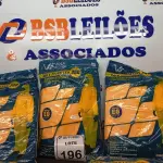 LOTE 196 - 05 MACACÕES DE SEGURANÇAS TAMANHO EXTRA G. (NO ESTADO) ATENÇÃO! FAZER A VISITAÇÃO ANTES DE ARREMATAR, NÃO SABEMOS SE FUNCIONA. LEILÃO NÃO TEM GARANTIA E NEM DEVOLUÇÃO, SUJEITO A POSSÍVEIS AVARIAS VISÍVEIS/OCULTAS E/OU AUSÊNCIA DE COMPONENTES.