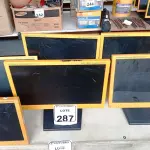 LOTE 287 - 06 MONITORES LCD MARCA CCE P/RETIRADA DE PEÇAS. (NO ESTADO) ATENÇÃO! FAZER A VISITAÇÃO ANTES DE ARREMATAR, NÃO SABEMOS SE FUNCIONA. LEILÃO NÃO TEM GARANTIA E NEM DEVOLUÇÃO, SUJEITO A POSSÍVEIS AVARIAS VISÍVEIS/OCULTAS E/OU AUSÊNCIA DE COMPONENTES.
