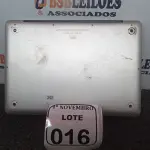 LOTE 016 - 01 MACBOOK PRO PARA RETIRADA DE PEÇAS. (NO ESTADO) ATENÇÃO! FAZER A VISITAÇÃO ANTES DE ARREMATAR, NÃO SABEMOS SE FUNCIONA. LEILÃO NÃO TEM GARANTIA E NEM DEVOLUÇÃO, SUJEITO A POSSÍVEIS AVARIAS VISÍVEIS/OCULTAS E/OU AUSÊNCIA DE COMPONENTES.