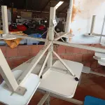 LOTE 473 - 02 MESAS P/REFEITÓRIO NA COR BRANCO, TAMPO EM MADEIRA COM 04 ASSENTOS CADA. (NO ESTADO) ATENÇÃO! FAZER A VISITAÇÃO ANTES DE ARREMATAR, NÃO SABEMOS SE FUNCIONA. LEILÃO NÃO TEM GARANTIA E NEM DEVOLUÇÃO, SUJEITO A POSSÍVEIS AVARIAS VISÍVEIS/OCULTAS E/OU AUSÊNCIA DE COMPONENTES.