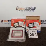LOTE 204 - 02 REFLETORES DECORLED SUPERLED 220V 20W LUZ BRANCA DECORLUX NOVO. (NO ESTADO) ATENÇÃO! FAZER A VISITAÇÃO ANTES DE ARREMATAR, NÃO SABEMOS SE FUNCIONA. LEILÃO NÃO TEM GARANTIA E NEM DEVOLUÇÃO, SUJEITO A POSSÍVEIS AVARIAS VISÍVEIS/OCULTAS E/OU AUSÊNCIA DE COMPONENTES.