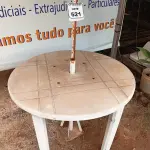 LOTE 521 - 01 MESA DE PLÁSTICO C/SOMBREIRO E BASE DE FERRO. (NO ESTADO) ATENÇÃO! FAZER A VISITAÇÃO ANTES DE ARREMATAR, NÃO SABEMOS SE FUNCIONA. LEILÃO NÃO TEM GARANTIA E NEM DEVOLUÇÃO, SUJEITO A POSSÍVEIS AVARIAS VISÍVEIS/OCULTAS E/OU AUSÊNCIA DE COMPONENTES.