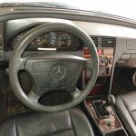 LOTE 012 - 01 MERCEDEZ BENZ/C-180 A GASOLINA; ANO 1996; NA COR PRETA.(NO ESTADO)