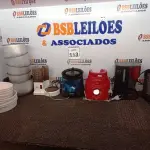 LOTE 113 - 03 BASES DE LIQUIDIFICADORES, 01 CAFETEIRA C/AVARIAS E UTENSÍLIOS DIVERSOS. (NO ESTADO) ATENÇÃO! FAZER A VISITAÇÃO ANTES DE ARREMATAR, NÃO SABEMOS SE FUNCIONA. LEILÃO NÃO TEM GARANTIA E NEM DEVOLUÇÃO, SUJEITO A POSSÍVEIS AVARIAS VISÍVEIS/OCULTAS E/OU AUSÊNCIA DE COMPONENTES.
