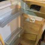 LOTE 227 - 01 GELADEIRA MARCA CONTINENTAL 220V. (NO ESTADO) ATENÇÃO! FAZER A VISITAÇÃO ANTES DE ARREMATAR, NÃO SABEMOS SE FUNCIONA. LEILÃO NÃO TEM GARANTIA E NEM DEVOLUÇÃO, SUJEITO A POSSÍVEIS AVARIAS VISÍVEIS/OCULTAS E/OU AUSÊNCIA DE COMPONENTES.