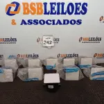 LOTE 242 - 10 CAIXAS PASSAGEM TAMPA INOX REG ALTURA SEM PARAF SUMMERS. NO ESTADO) ATENÇÃO! FAZER A VISITAÇÃO ANTES DE ARREMATAR, NÃO SABEMOS SE FUNCIONA. LEILÃO NÃO TEM GARANTIA E NEM DEVOLUÇÃO, SUJEITO A POSSÍVEIS AVARIAS VISÍVEIS/OCULTAS E/OU AUSÊNCIA DE COMPONENTES.