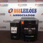 LOTE 041 - 01 APARELHO DE SOM E 01 CAIXA DE SOM MARCA SONY. (NO ESTADO) ATENÇÃO! FAZER A VISITAÇÃO ANTES DE ARREMATAR, NÃO SABEMOS SE FUNCIONA. LEILÃO NÃO TEM GARANTIA E NEM DEVOLUÇÃO, SUJEITO A POSSÍVEIS AVARIAS VISÍVEIS/OCULTAS E/OU AUSÊNCIA DE COMPONENTES.