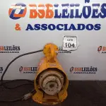 LOTE 104 - 01 MOTOR ELÉTRICO MARCA VIPART 220V C/AVARIAS. (NO ESTADO) ATENÇÃO! FAZER A VISITAÇÃO ANTES DE ARREMATAR, NÃO SABEMOS SE FUNCIONA. LEILÃO NÃO TEM GARANTIA E NEM DEVOLUÇÃO, SUJEITO A POSSÍVEIS AVARIAS VISÍVEIS/OCULTAS E/OU AUSÊNCIA DE COMPONENTES.