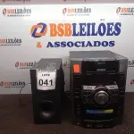LOTE 041 - 01 APARELHO DE SOM E 01 CAIXA DE SOM MARCA SONY. (NO ESTADO) ATENÇÃO! FAZER A VISITAÇÃO ANTES DE ARREMATAR, NÃO SABEMOS SE FUNCIONA. LEILÃO NÃO TEM GARANTIA E NEM DEVOLUÇÃO, SUJEITO A POSSÍVEIS AVARIAS VISÍVEIS/OCULTAS E/OU AUSÊNCIA DE COMPONENTES.