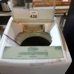 LOTE 436 - 01 MÁQUINA DE LAVAR ROUPAS BRASTEMP 06KG 220V. (NO ESTADO) ATENÇÃO! FAZER A VISITAÇÃO ANTES DE ARREMATAR, NÃO SABEMOS SE FUNCIONA. LEILÃO NÃO TEM GARANTIA E NEM DEVOLUÇÃO, SUJEITO A POSSÍVEIS AVARIAS VISÍVEIS/OCULTAS E/OU AUSÊNCIA DE COMPONENTES.