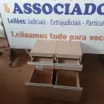 LOTE 354 - 02 GAVETEIROS COM 03 GAVETAS CADA. (NO ESTADO) ATENÇÃO! FAZER A VISITAÇÃO ANTES DE ARREMATAR, NÃO SABEMOS SE FUNCIONA. LEILÃO NÃO TEM GARANTIA E NEM DEVOLUÇÃO, SUJEITO A POSSÍVEIS AVARIAS VISÍVEIS/OCULTAS E/OU AUSÊNCIA DE COMPONENTES.