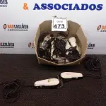 LOTE 473 - 01 LOTE COM VÁRIAS MÁQUINAS DE CORTAR CABELO, MARCAS E MODELOS DIVERSOS. (NO ESTADO) ATENÇÃO! FAZER A VISITAÇÃO ANTES DE ARREMATAR, NÃO SABEMOS SE FUNCIONA. LEILÃO NÃO TEM GARANTIA E NEM DEVOLUÇÃO, SUJEITO A POSSÍVEIS AVARIAS VISÍVEIS/OCULTAS E/OU AUSÊNCIA DE COMPONENTES.