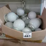 LOTE 481 - 01 LOTE C/VÁRIAS LUMINÁRIAS DE TETO. (NO ESTADO) ATENÇÃO! FAZER A VISITAÇÃO ANTES DE ARREMATAR, NÃO SABEMOS SE FUNCIONA. LEILÃO NÃO TEM GARANTIA E NEM DEVOLUÇÃO, SUJEITO A POSSÍVEIS AVARIAS VISÍVEIS/OCULTAS E/OU AUSÊNCIA DE COMPONENTES.