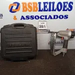 LOTE 281 - 01 GRAMPEADOR PNEUMÁTICO MARCA PORTER CABLE. (NO ESTADO) ATENÇÃO! FAZER A VISITAÇÃO ANTES DE ARREMATAR, NÃO SABEMOS SE FUNCIONA. LEILÃO NÃO TEM GARANTIA E NEM DEVOLUÇÃO, SUJEITO A POSSÍVEIS AVARIAS VISÍVEIS/OCULTAS E/OU AUSÊNCIA DE COMPONENTES.