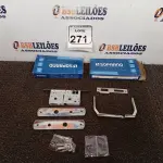 LOTE 271 - 02 FECHADURAS POPLINE ALAVANCA CR SOPRANO (NO ESTADO) ATENÇÃO! FAZER A VISITAÇÃO ANTES DE ARREMATAR, NÃO SABEMOS SE FUNCIONA. LEILÃO NÃO TEM GARANTIA E NEM DEVOLUÇÃO, SUJEITO A POSSÍVEIS AVARIAS VISÍVEIS/OCULTAS E/OU AUSÊNCIA DE COMPONENTES.