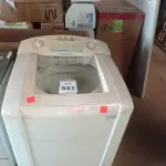 LOTE 527 - 01 MÁQUINA DE LAVAR ROUPAS ELECTROLUX 09KG. (NO ESTADO) ATENÇÃO! FAZER A VISITAÇÃO ANTES DE ARREMATAR, NÃO SABEMOS SE FUNCIONA. LEILÃO NÃO TEM GARANTIA E NEM DEVOLUÇÃO, SUJEITO A POSSÍVEIS AVARIAS VISÍVEIS/OCULTAS E/OU AUSÊNCIA DE COMPONENTES.