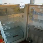 LOTE 422 - 01 GELADEIRA MARCA BOSCH 220V P/RETIRADA DE PEÇAS. (NO ESTADO) ATENÇÃO! FAZER A VISITAÇÃO ANTES DE ARREMATAR, NÃO SABEMOS SE FUNCIONA. LEILÃO NÃO TEM GARANTIA E NEM DEVOLUÇÃO, SUJEITO A POSSÍVEIS AVARIAS VISÍVEIS/OCULTAS E/OU AUSÊNCIA DE COMPONENTES.