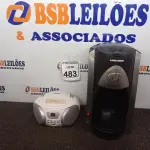 LOTE 483 - 01 CAFETEIRA BLACK E DECKER, 01 APARELHO DE SOM DVD, E DIVERSOS CABOS E ELETRÔNICOS. (NO ESTADO) ATENÇÃO! FAZER A VISITAÇÃO ANTES DE ARREMATAR, NÃO SABEMOS SE FUNCIONA. LEILÃO NÃO TEM GARANTIA E NEM DEVOLUÇÃO, SUJEITO A POSSÍVEIS AVARIAS VISÍVEIS/OCULTAS E/OU AUSÊNCIA DE COMPONENTES.