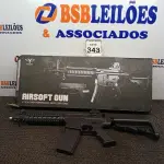 LOTE 343 - 01 METRALHADORA M4A-1 DE AIR SOFT. (NO ESTADO) ATENÇÃO! FAZER A VISITAÇÃO ANTES DE ARREMATAR, NÃO SABEMOS SE FUNCIONA. LEILÃO NÃO TEM GARANTIA E NEM DEVOLUÇÃO, SUJEITO A POSSÍVEIS AVARIAS VISÍVEIS/OCULTAS E/OU AUSÊNCIA DE COMPONENTES.