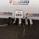LOTE 293 - 01 LOTE COM 05 CÂMERAS DIGITAIS DIVERSAS. (NO ESTADO) ATENÇÃO! FAZER A VISITAÇÃO ANTES DE ARREMATAR, NÃO SABEMOS SE FUNCIONA. LEILÃO NÃO TEM GARANTIA E NEM DEVOLUÇÃO, SUJEITO A POSSÍVEIS AVARIAS VISÍVEIS/OCULTAS E/OU AUSÊNCIA DE COMPONENTES.