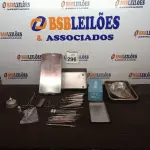 LOTE 296 - 01 LOTE COM MATERIAIS ODONTOLÓGICOS DIVERSOS. (NO ESTADO) ATENÇÃO! FAZER A VISITAÇÃO ANTES DE ARREMATAR, NÃO SABEMOS SE FUNCIONA. LEILÃO NÃO TEM GARANTIA E NEM DEVOLUÇÃO, SUJEITO A POSSÍVEIS AVARIAS VISÍVEIS/OCULTAS E/OU AUSÊNCIA DE COMPONENTES.