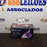 LOTE 313 - 01 FERRO A VAPOR P/PASSAR ROUPAS ELECTROLUX COR BRANCA C/ROXO (NOVO). (NO ESTADO) ATENÇÃO! FAZER A VISITAÇÃO ANTES DE ARREMATAR, NÃO SABEMOS SE FUNCIONA. LEILÃO NÃO TEM GARANTIA E NEM DEVOLUÇÃO, SUJEITO A POSSÍVEIS AVARIAS VISÍVEIS/OCULTAS E/OU AUSÊNCIA DE COMPONENTES.