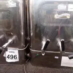 LOTE 496 - 02 CAFETEIRAS EM INOX MARCA UNIVERSAL. (NO ESTADO) ATENÇÃO! FAZER A VISITAÇÃO ANTES DE ARREMATAR, NÃO SABEMOS SE FUNCIONA. LEILÃO NÃO TEM GARANTIA E NEM DEVOLUÇÃO, SUJEITO A POSSÍVEIS AVARIAS VISÍVEIS/OCULTAS E/OU AUSÊNCIA DE COMPONENTES.